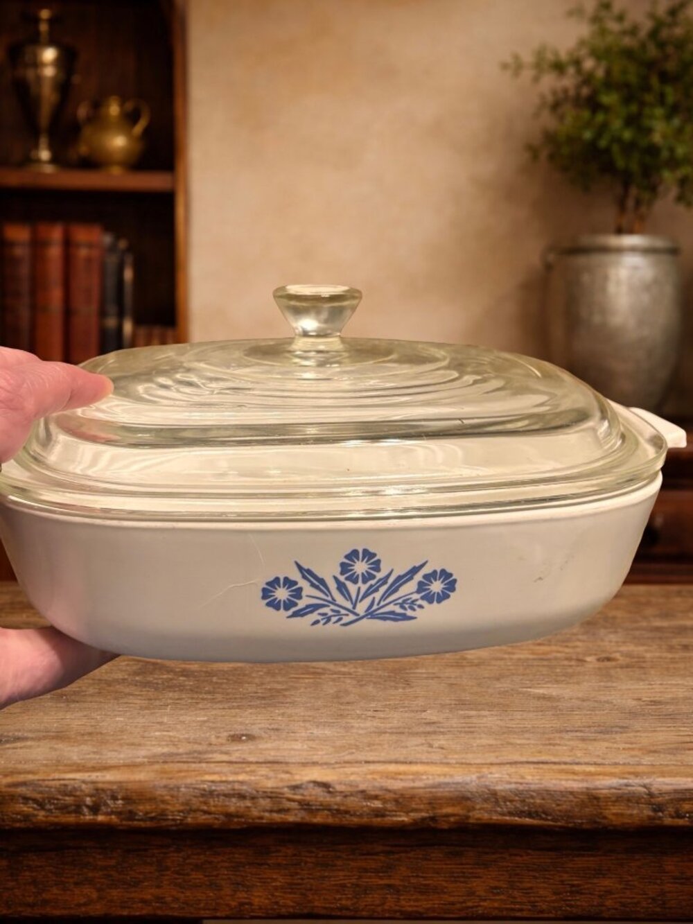 Vintage CorningWare P-9-B 9-Inch Square Casserole Dish with Lid - Excellent Cond - Picture 3 of 4